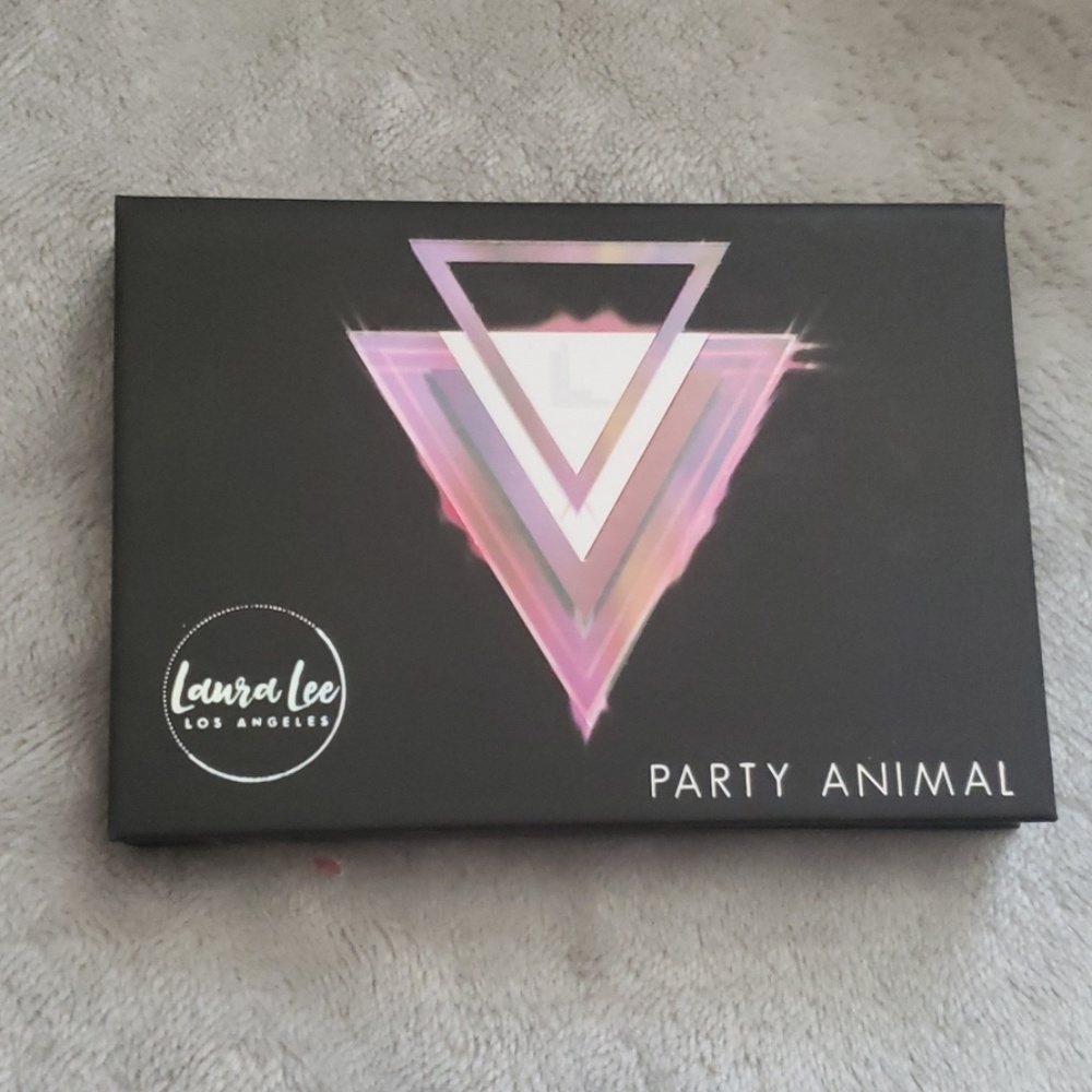 Eyeshadow palette